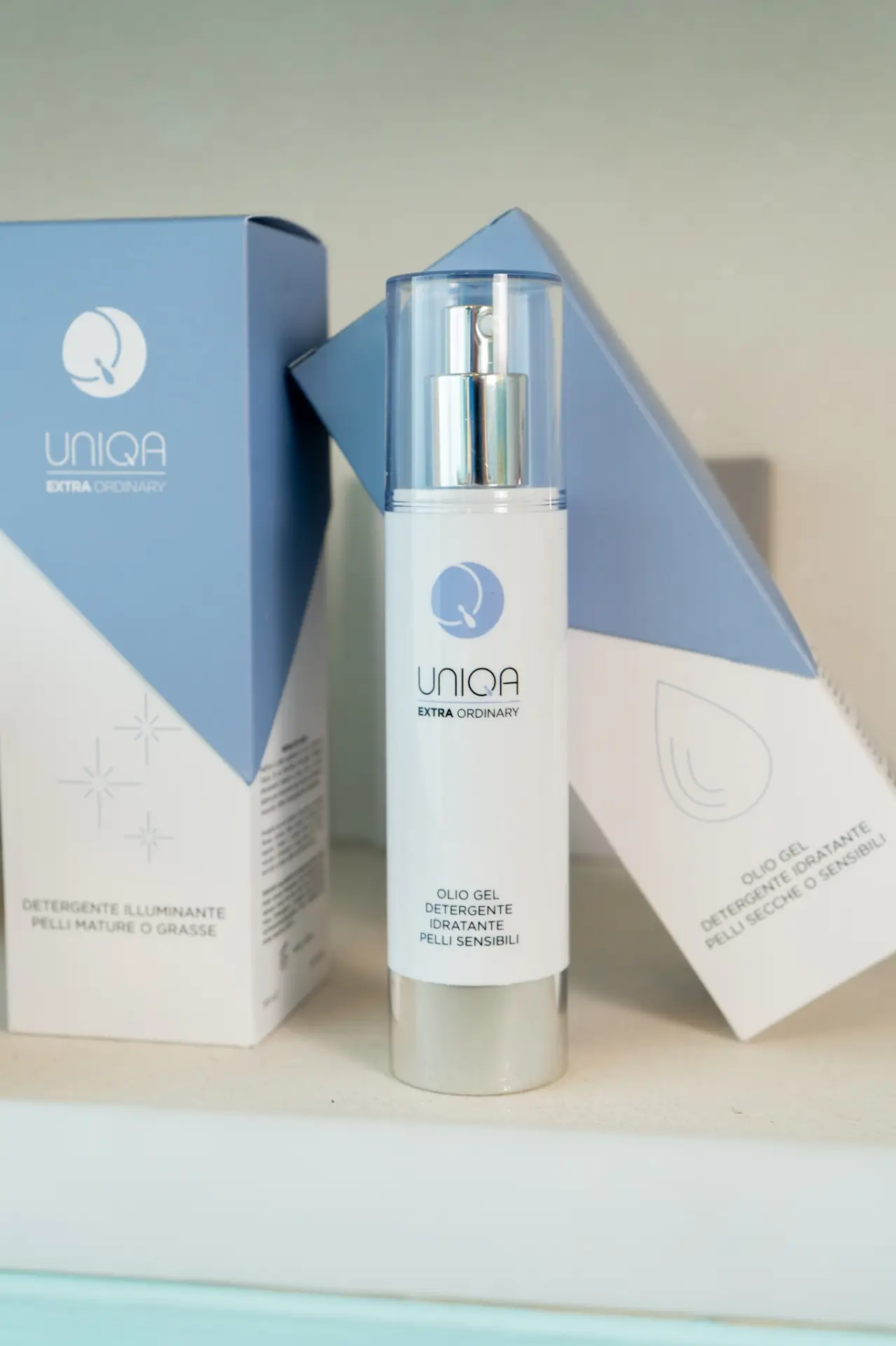 Prodotti UNIQA e 3D Cream in esposizione